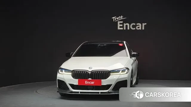 BMW 5 Series (G30) id 3408298 из Кореи 13