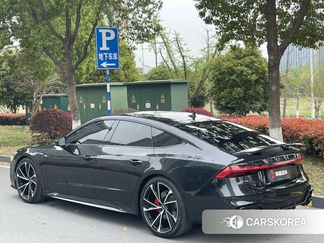 Audi A7 2021 Черный из Китая, фото 3