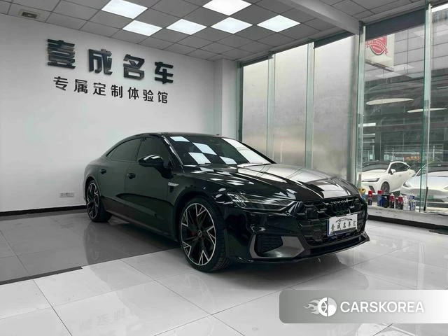 Audi A7L id 4255918 из Китая 17