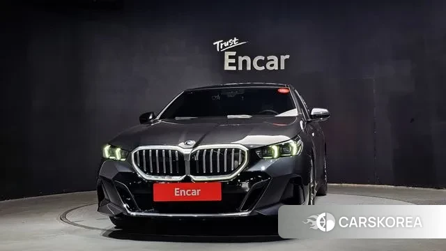 BMW 5 Series (G60) id 3776095 из Кореи 13