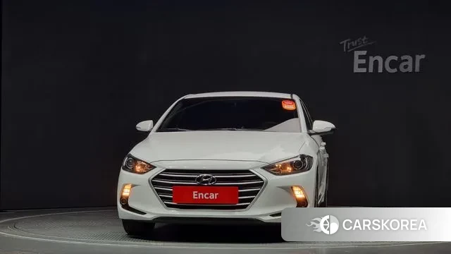 Hyundai Avante AD id 2981903 из Кореи 13