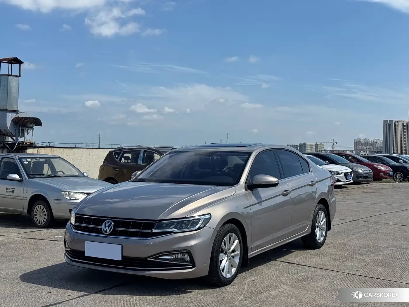 Volkswagen Bora 2019 Champagne/brown из Китая, фото 5