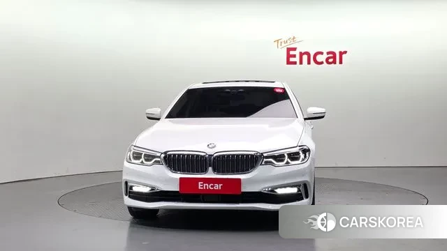 BMW 5 Series (G30) id 3396971 из Кореи 13