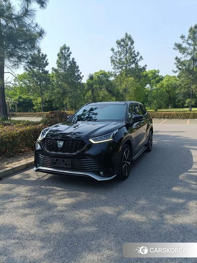 Toyota Crown Lufang 2021 Черный из Китая, фото 3
