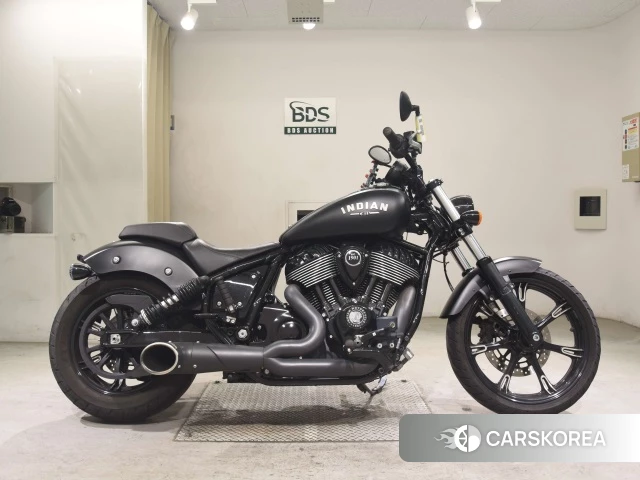 Indian CHIEF DARK HORSE 2023 из Японии