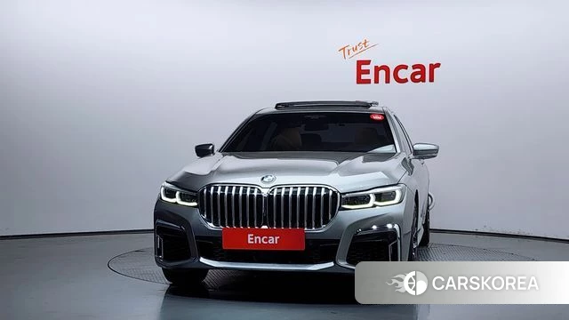 BMW 7 Series (G11) id 4396971 из Кореи 23