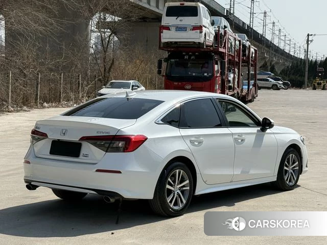 Honda Civic id 4213561 из Китая 9