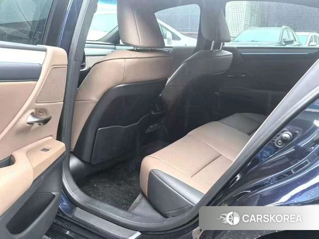 Lexus ES 2025 Синий из Китая, фото 4