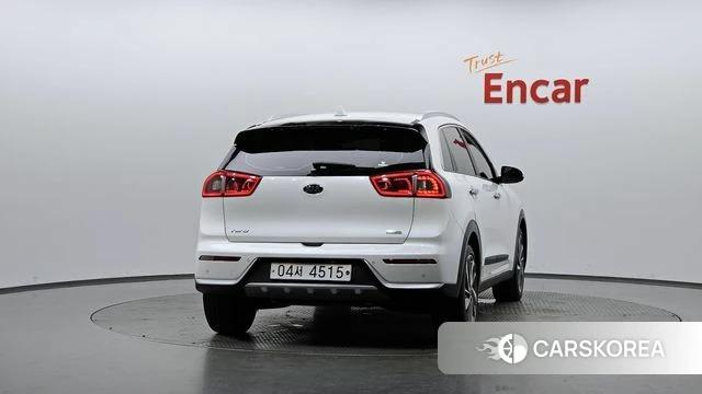 Kia Niro id 4345842 из Кореи 23