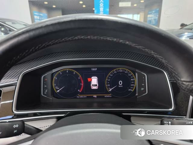 Volkswagen Tiguan L 2023 Белый из Китая, фото 3