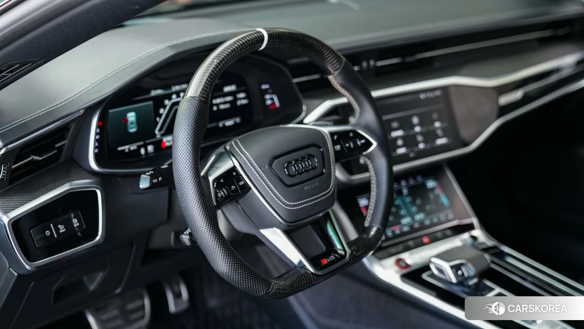 Audi RS 7 id 4405843 из Китая 10