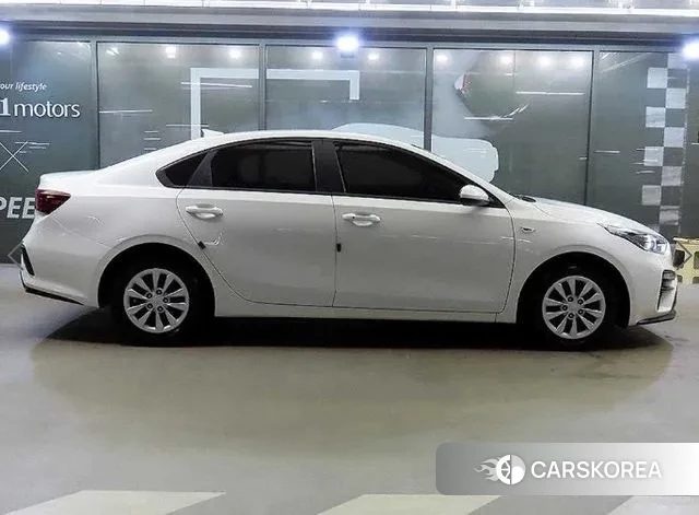 Kia Come New K3 id 3473732 из Кореи 11