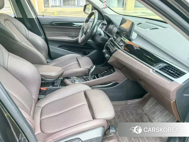 BMW X1 2022 Темно-серый из Китая, фото 3