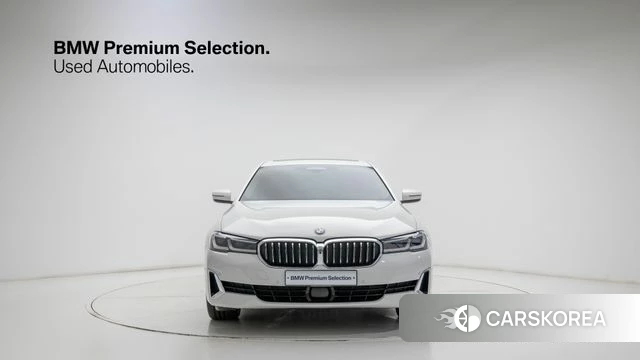 BMW 5 Series (G30) id 4434344 из Кореи 13