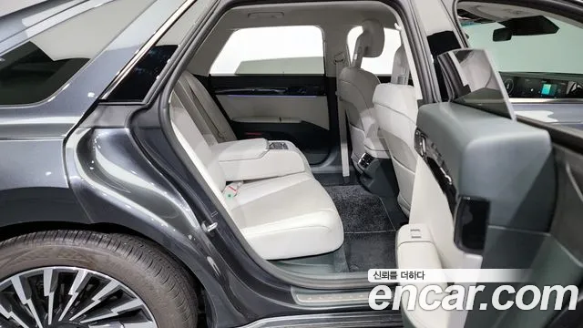 Hyundai Grandeur (GN7) id 2597506 из Кореи 13