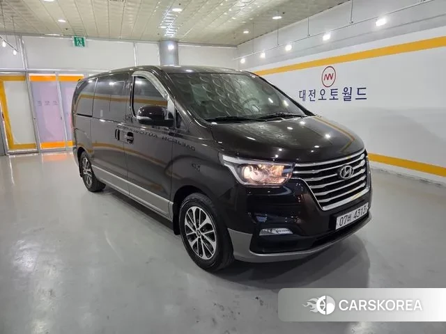 Hyundai The New Grand Starex id 3773235 из Кореи 11