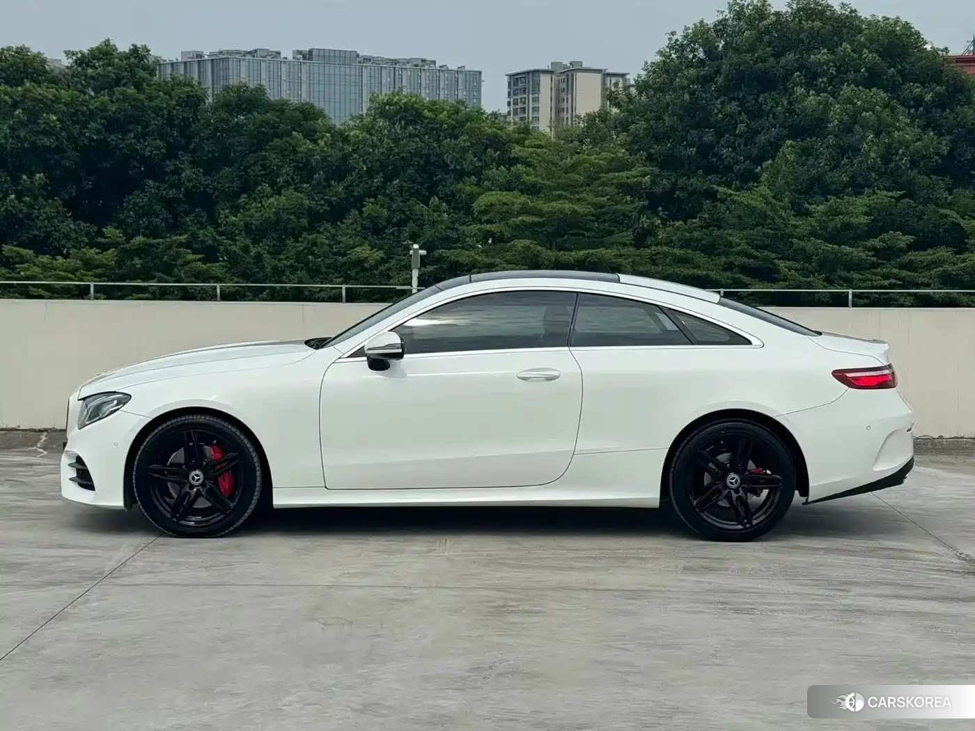 Mercedes-Benz E-Class 2018 Белый из Китая, фото 3