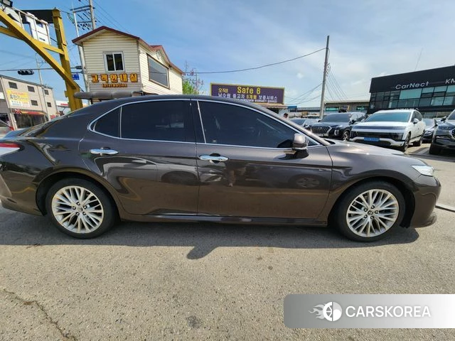 Toyota Camry (XV70) id 4246266 из Кореи 9
