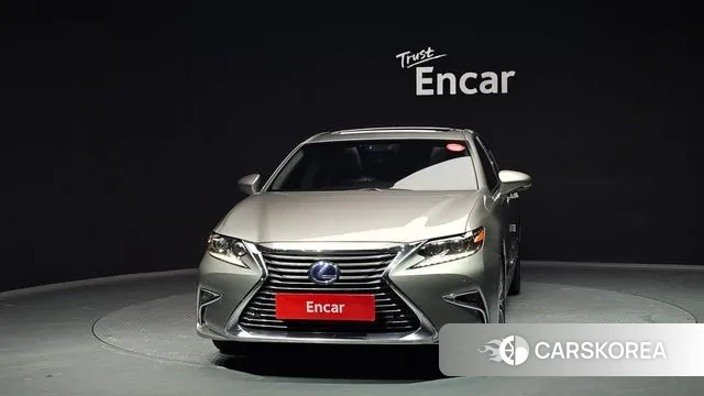 Lexus New ES300h id 3631863 из Кореи 13