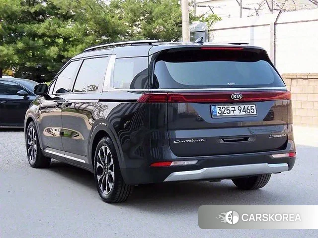 Kia Carnival 4th generation id 3302014 из Кореи 13