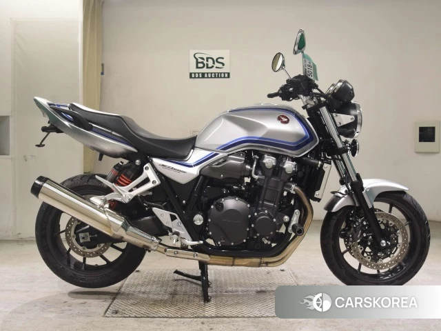 Проданный Honda CB1300SF 2024 из Японии