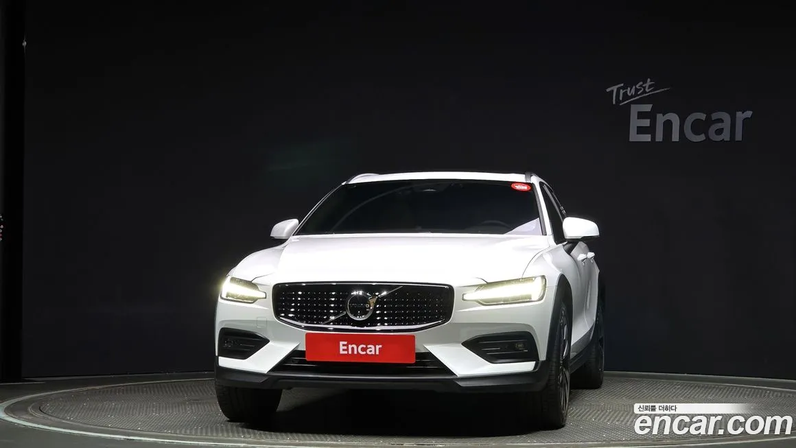 Volvo V60 Cross-Country 2nd Generation id 2078079 из Кореи 13