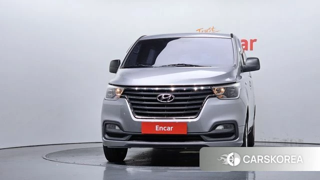 Hyundai The New Grand Starex id 4638352 из Кореи 13