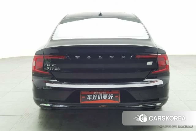 Volvo S90 PHEV id 3888700 из Китая 17
