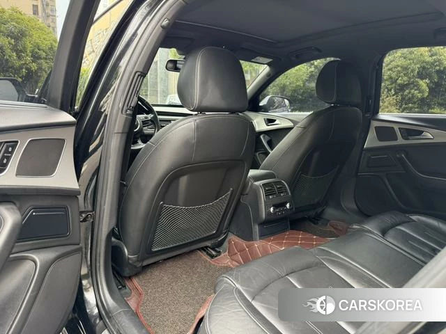 Audi A6L 2018 Черный из Китая, фото 4