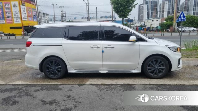 Kia The New Carnival 2018 Белый из Кореи, фото 5