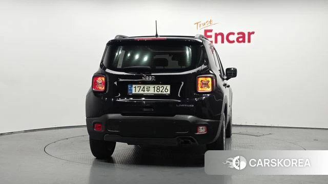 Jeep Renegade id 4572920 из Кореи 23