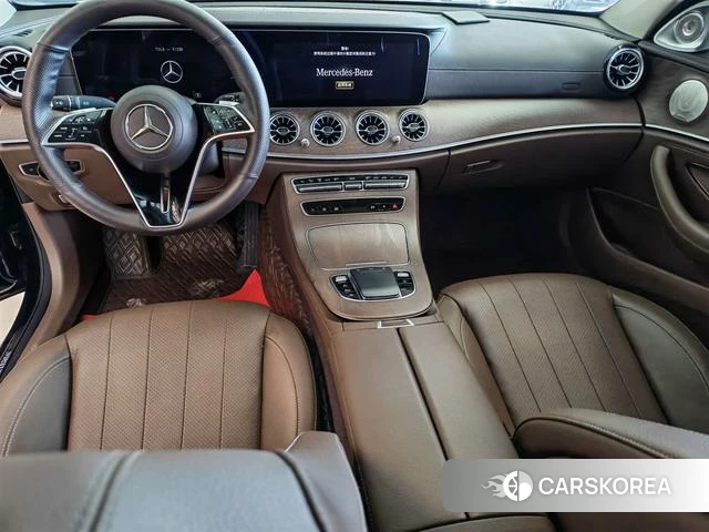 Mercedes-Benz E-class 2022 Черный из Китая, фото 3