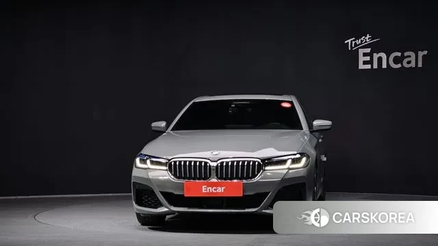 BMW 5 Series (G30) id 3708234 из Кореи 13