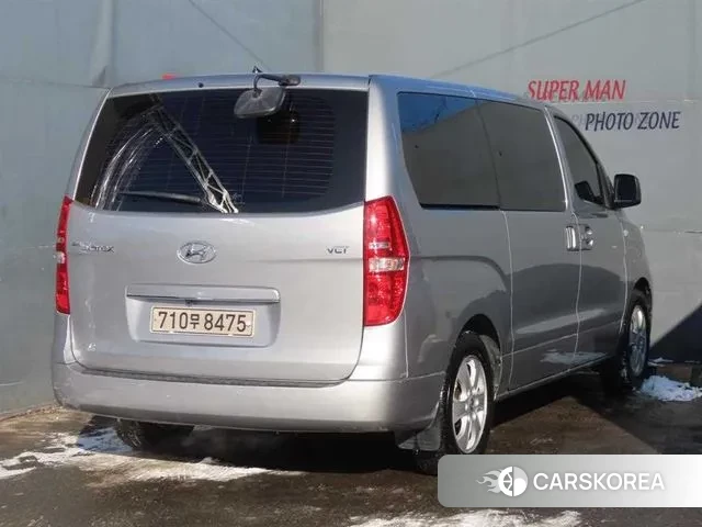 Hyundai The New Grand Starex id 3779111 из Кореи 13