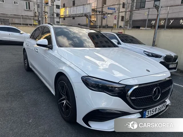 Mercedes-Benz E-Class W214 2024 Белый из Кореи, фото 3