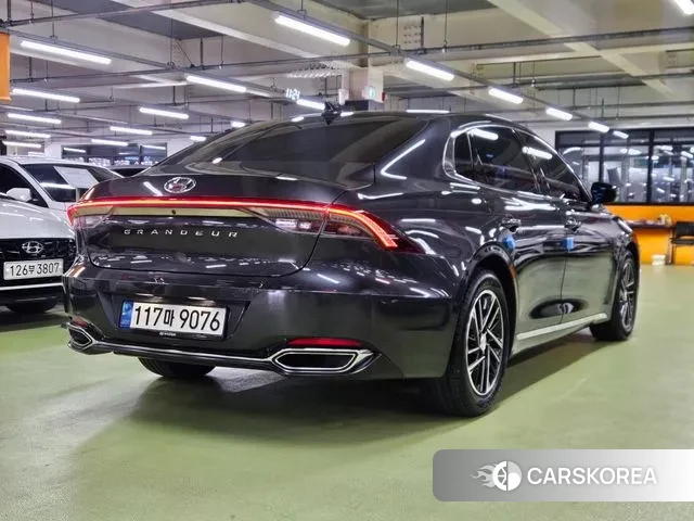 Hyundai The New Grandeur IG id 3778565 из Кореи 13