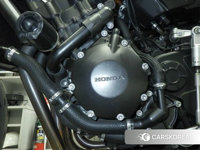 Engine photo