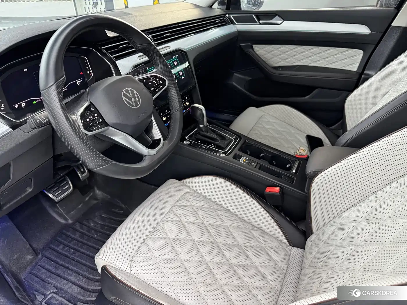 Volkswagen Magotan id 4649361 из Китая 7