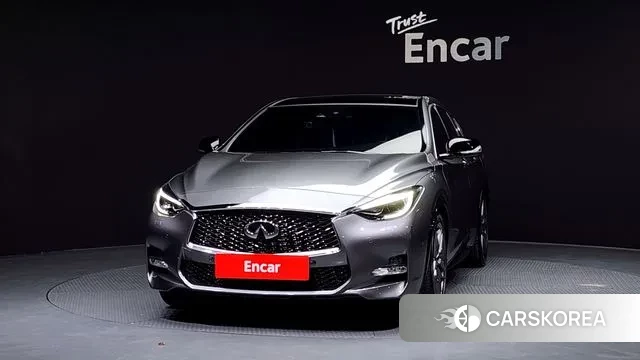 Infiniti Q30 id 3330268 из Кореи 13