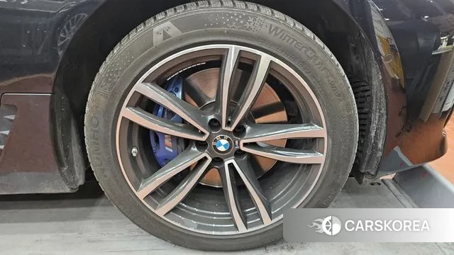 BMW 6 Series GT (G32) 2022 Черный из Кореи, фото 3