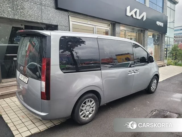 Hyundai Staria 2021 Серебряный из Кореи, фото 4