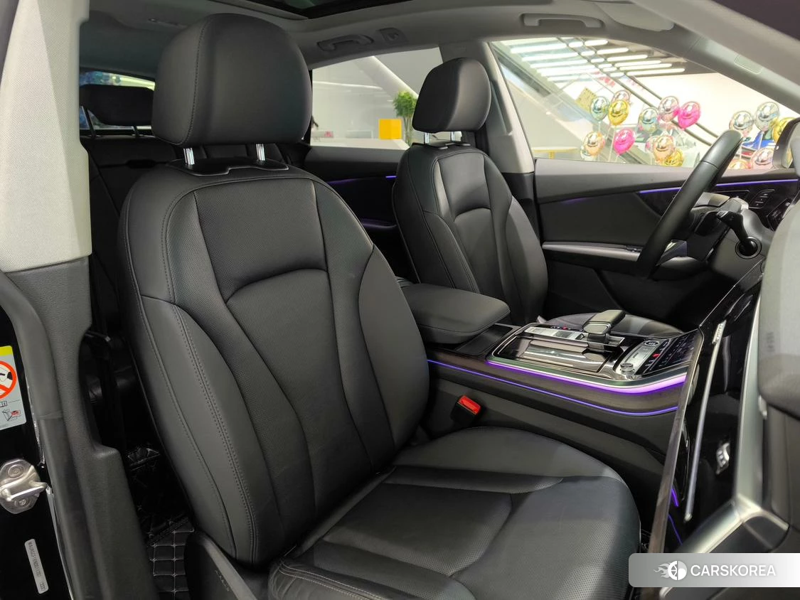 Audi Q8 id 4462112 из Китая 23