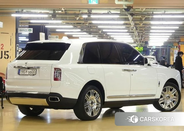 Rolls-Royce Cullinan id 3864667 из Кореи 13