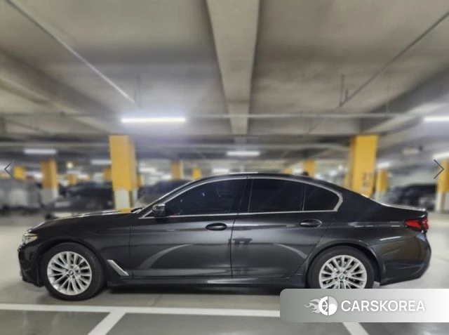 BMW 5 Series (G30) 2023 Серый из Кореи, фото 3