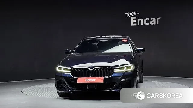 BMW 5 Series (G30) id 3437927 из Кореи 13