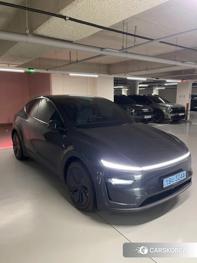Tesla Model Y id 4321664 из Кореи 7