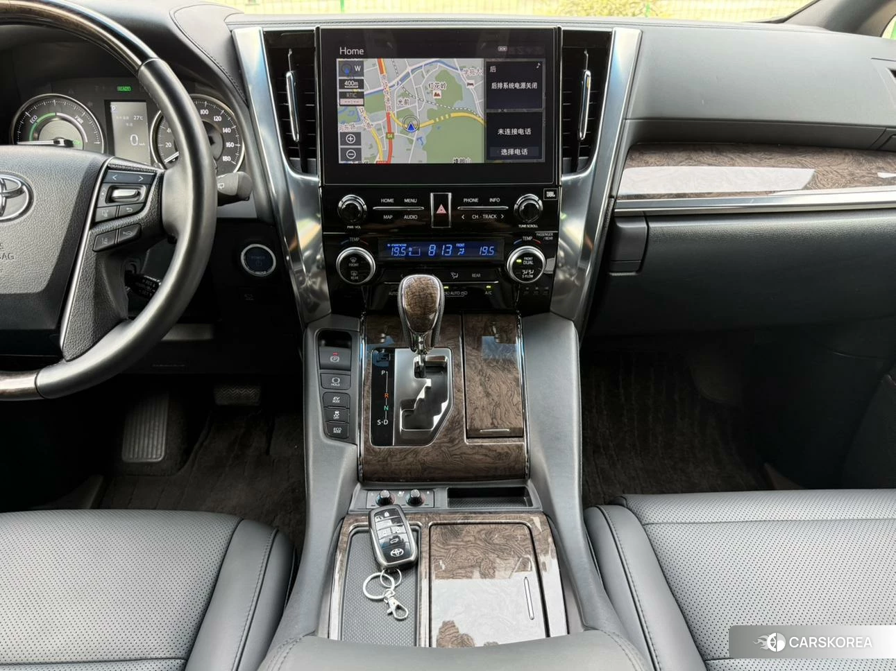 Toyota Elfa 2021 Белый из Китая, фото 5