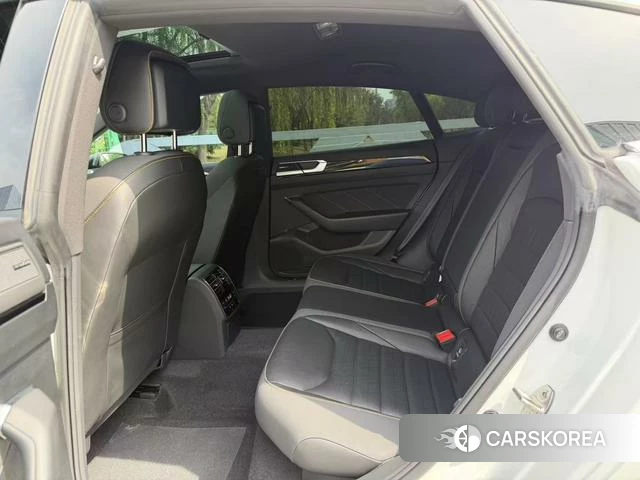 Volkswagen CC id 4380728 из Китая 23