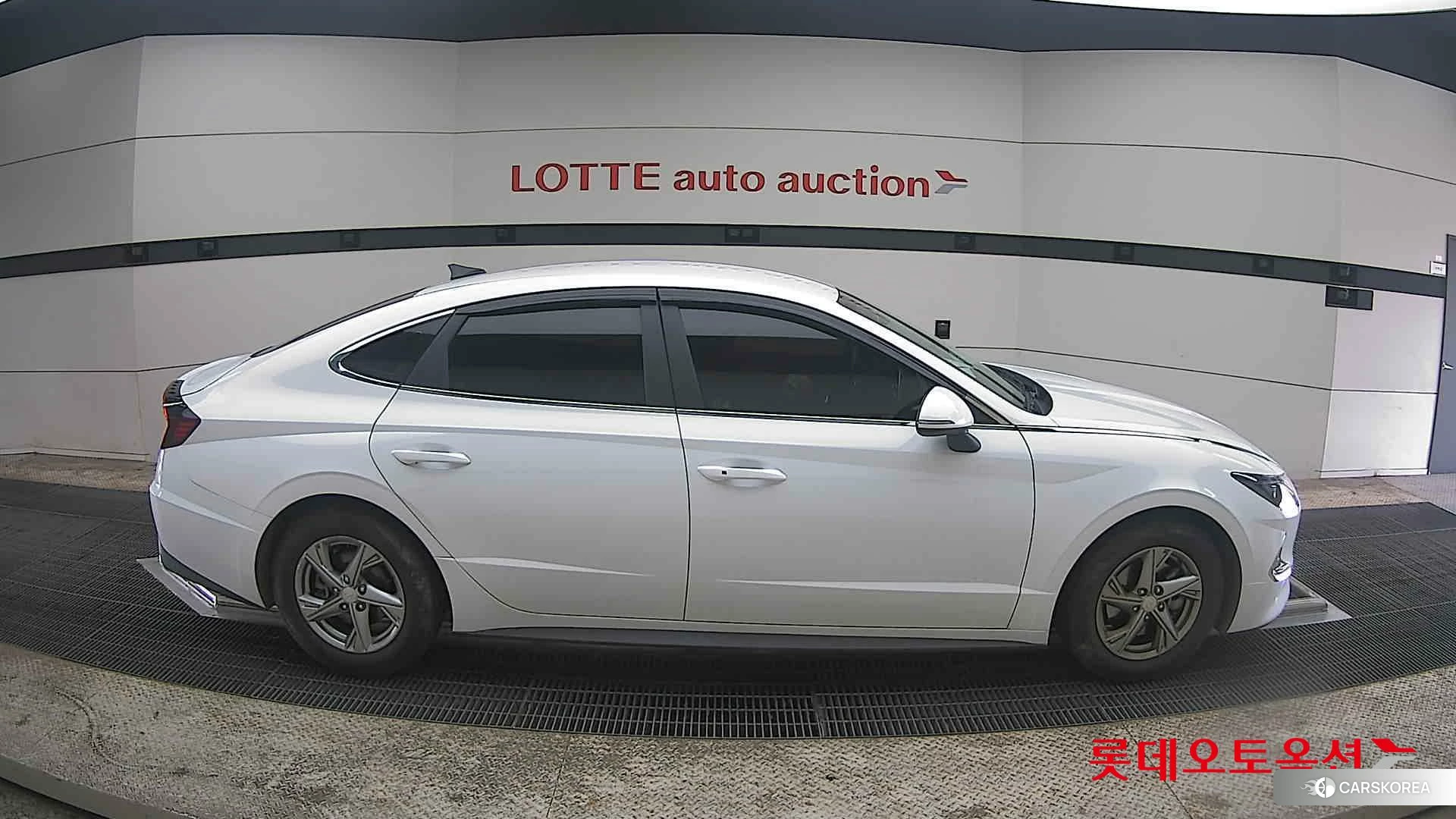 Hyundai Sonata id 3888368 из Кореи 23