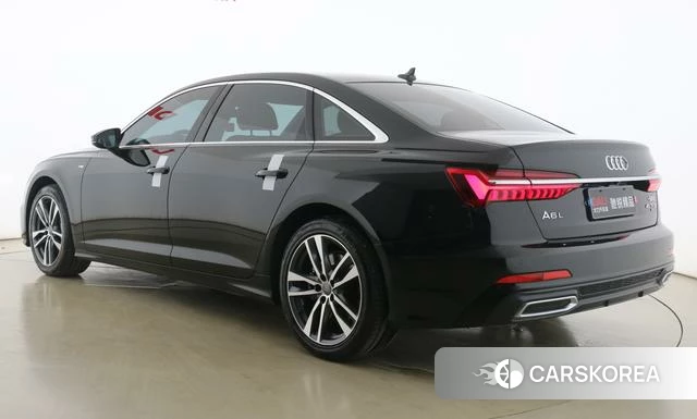Audi A6L id 4275261 из Китая 18